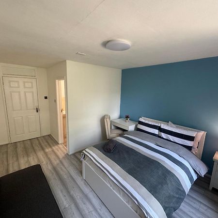 Tottenham Velvet Suites London Exteriör bild