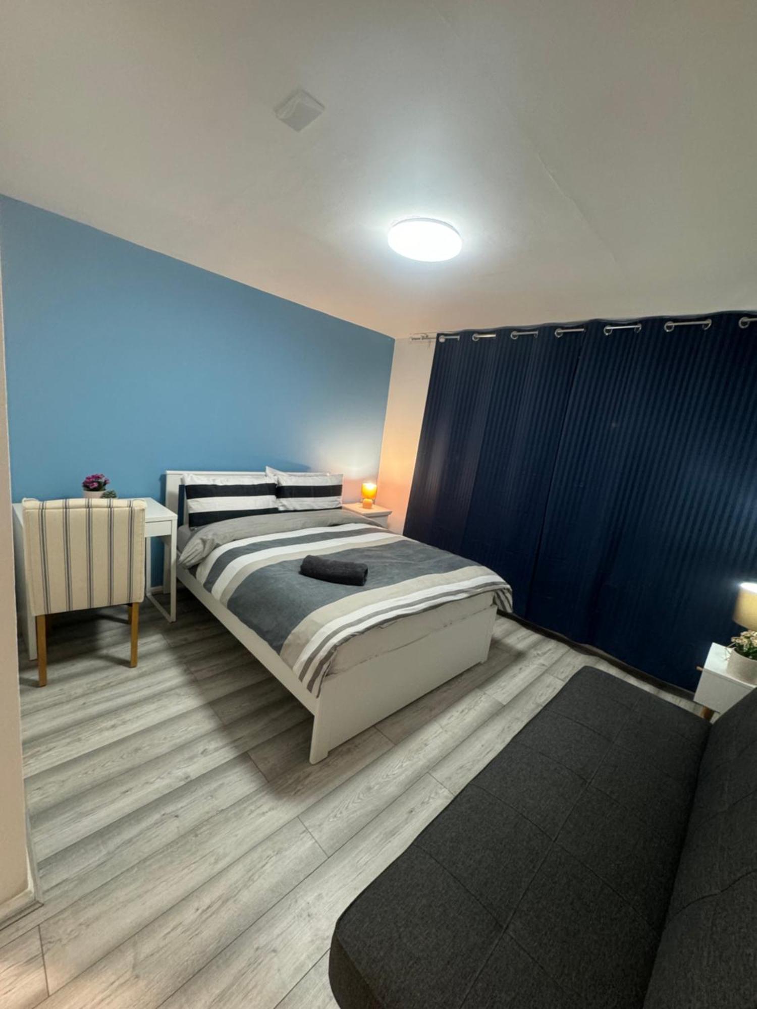 Tottenham Velvet Suites London Exteriör bild