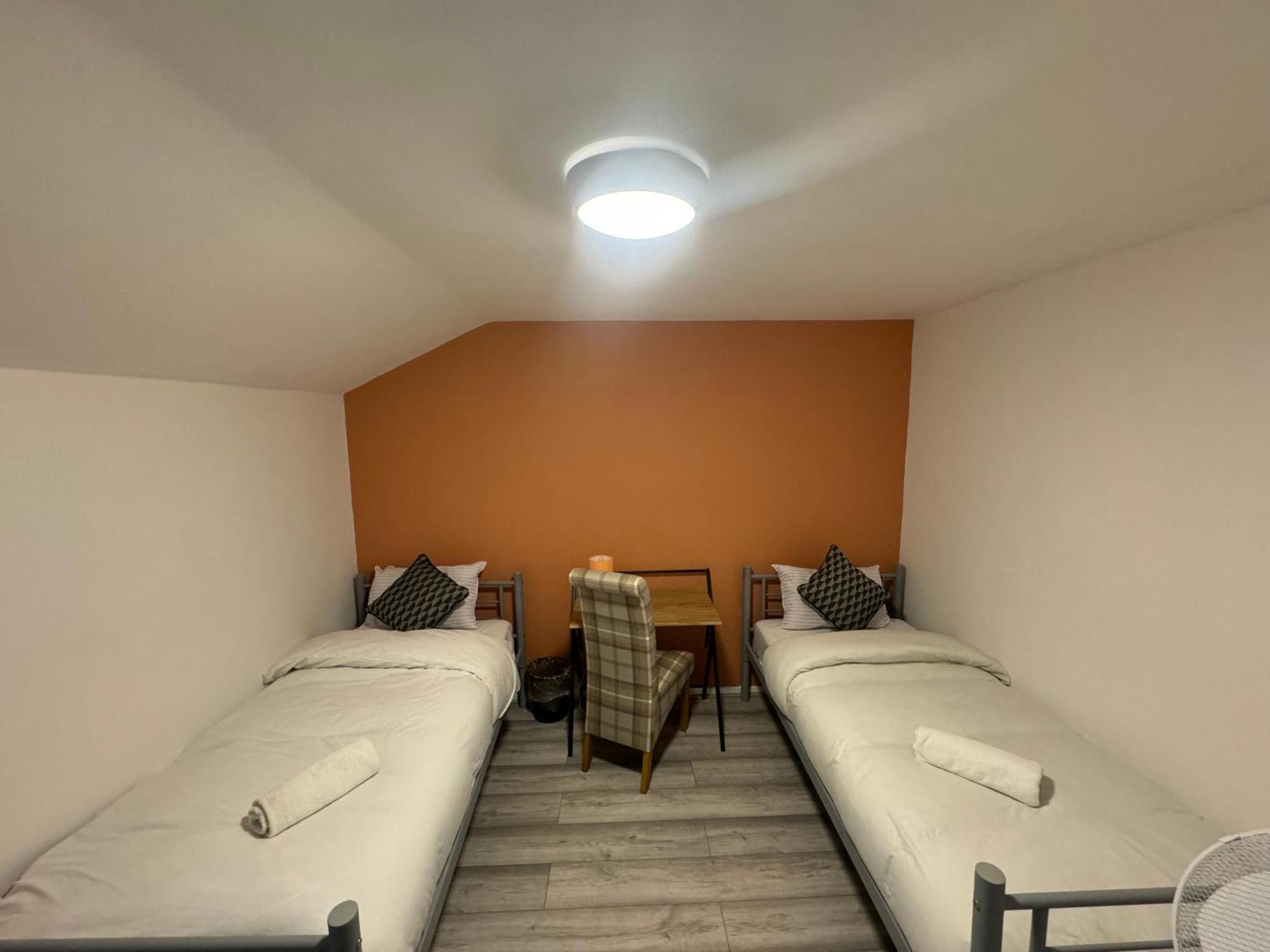 Tottenham Velvet Suites London Exteriör bild